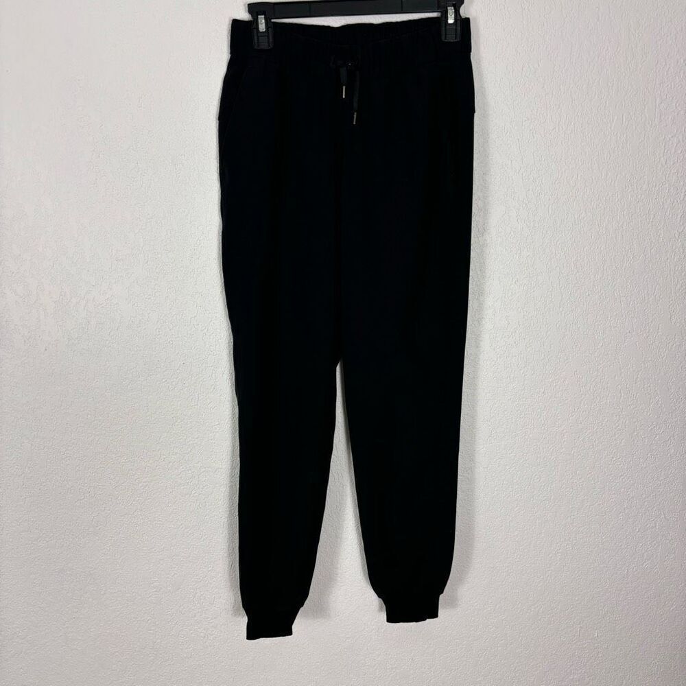 Lululemon Black On The Fly Jogger Pants‎ Women's Lululemon Size 4